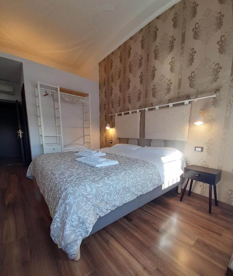 Echelle Bed and Breakfast Rom Exteriör bild